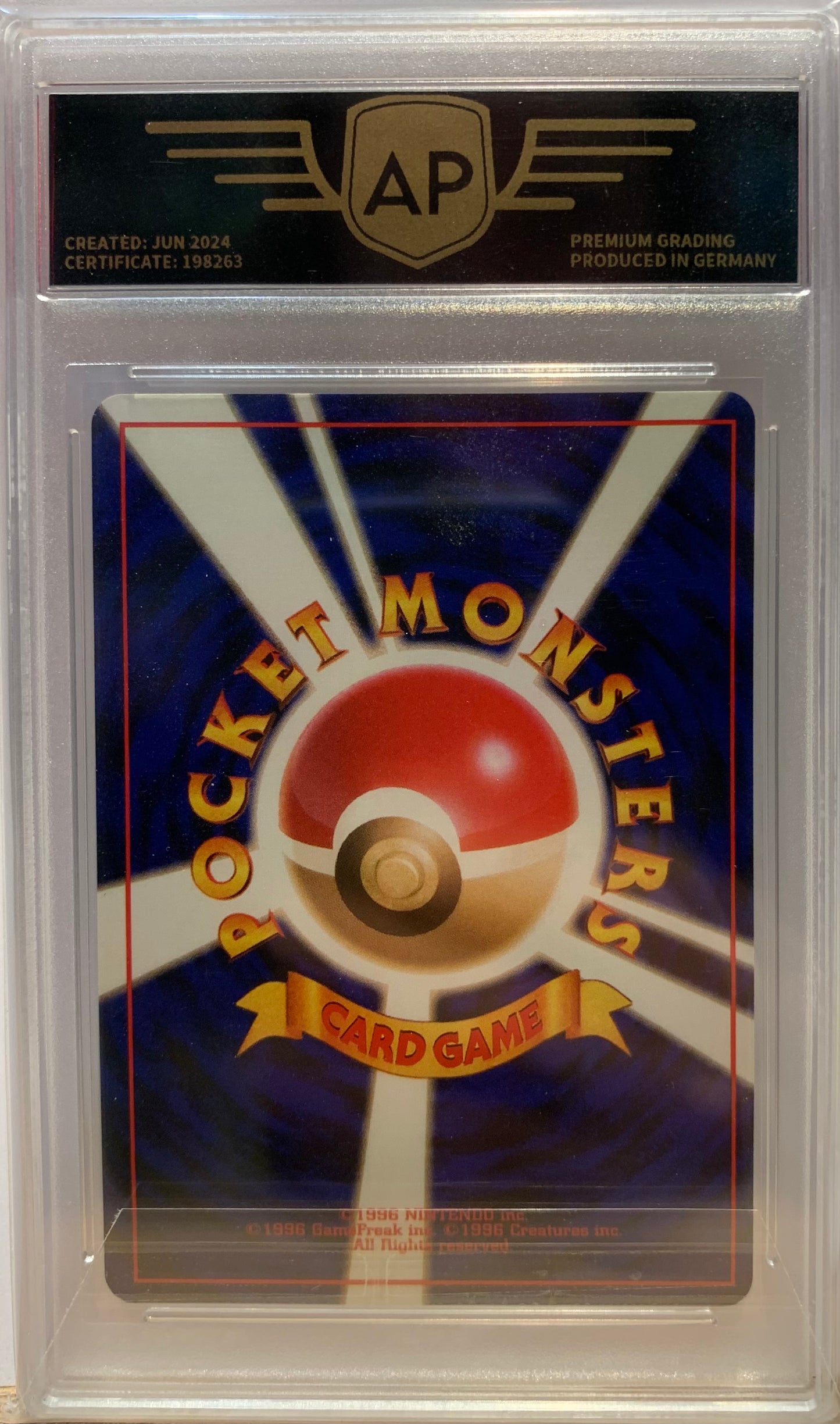 Graded Card: LT. Surges Fearow-Holo #022 (1998) - AP 8 - JP