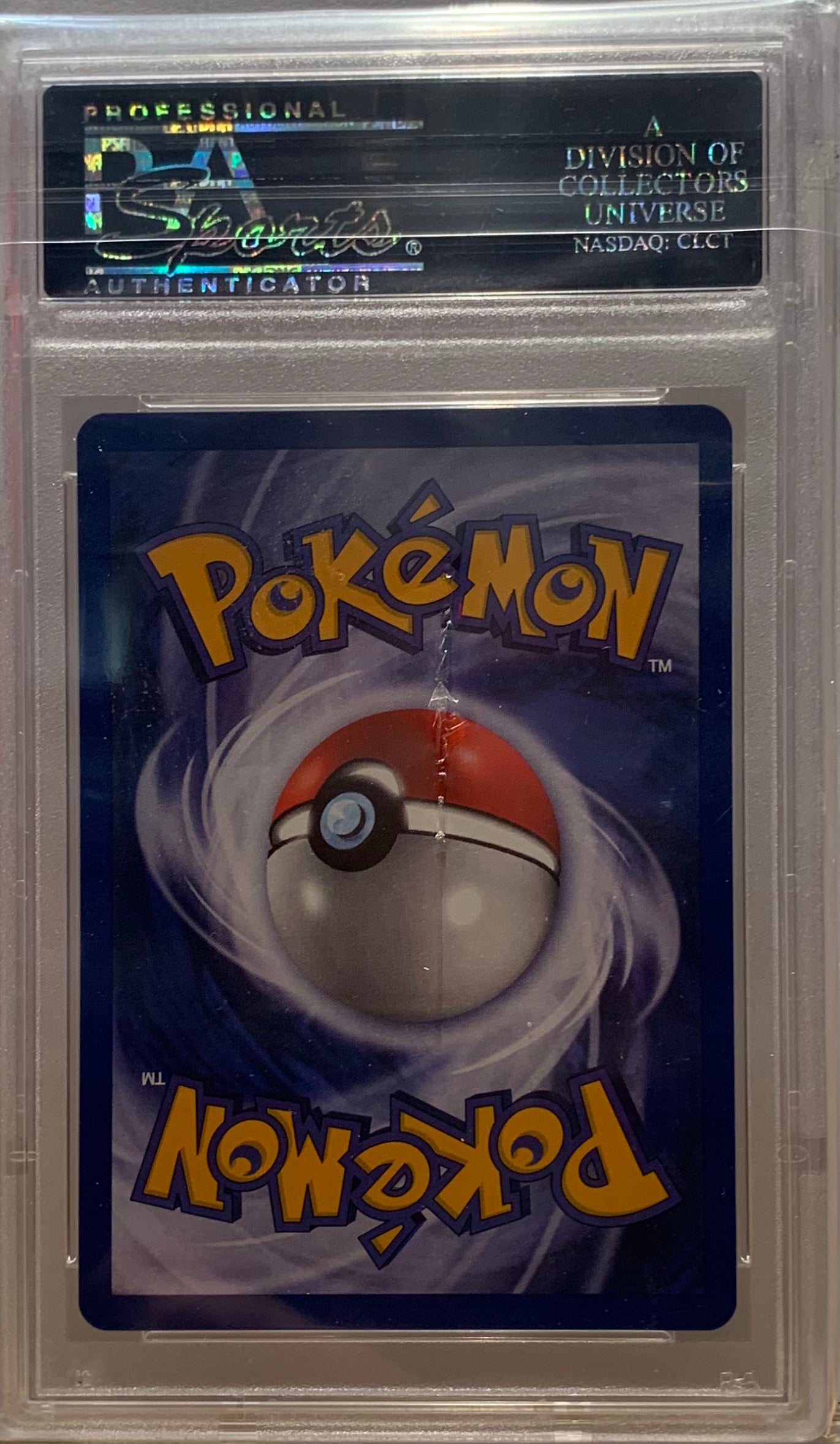 Graded Card: Moltres #21 (2000) - PSA 9 - EN