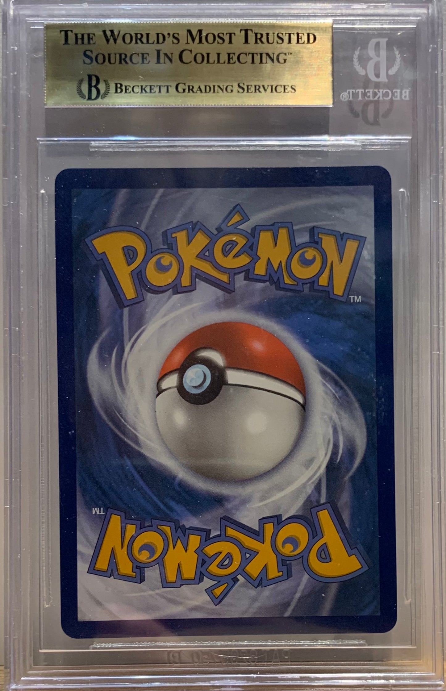 Graded Card: Umbreon GX #SV69 (2019) - BGS 9.5 - EN