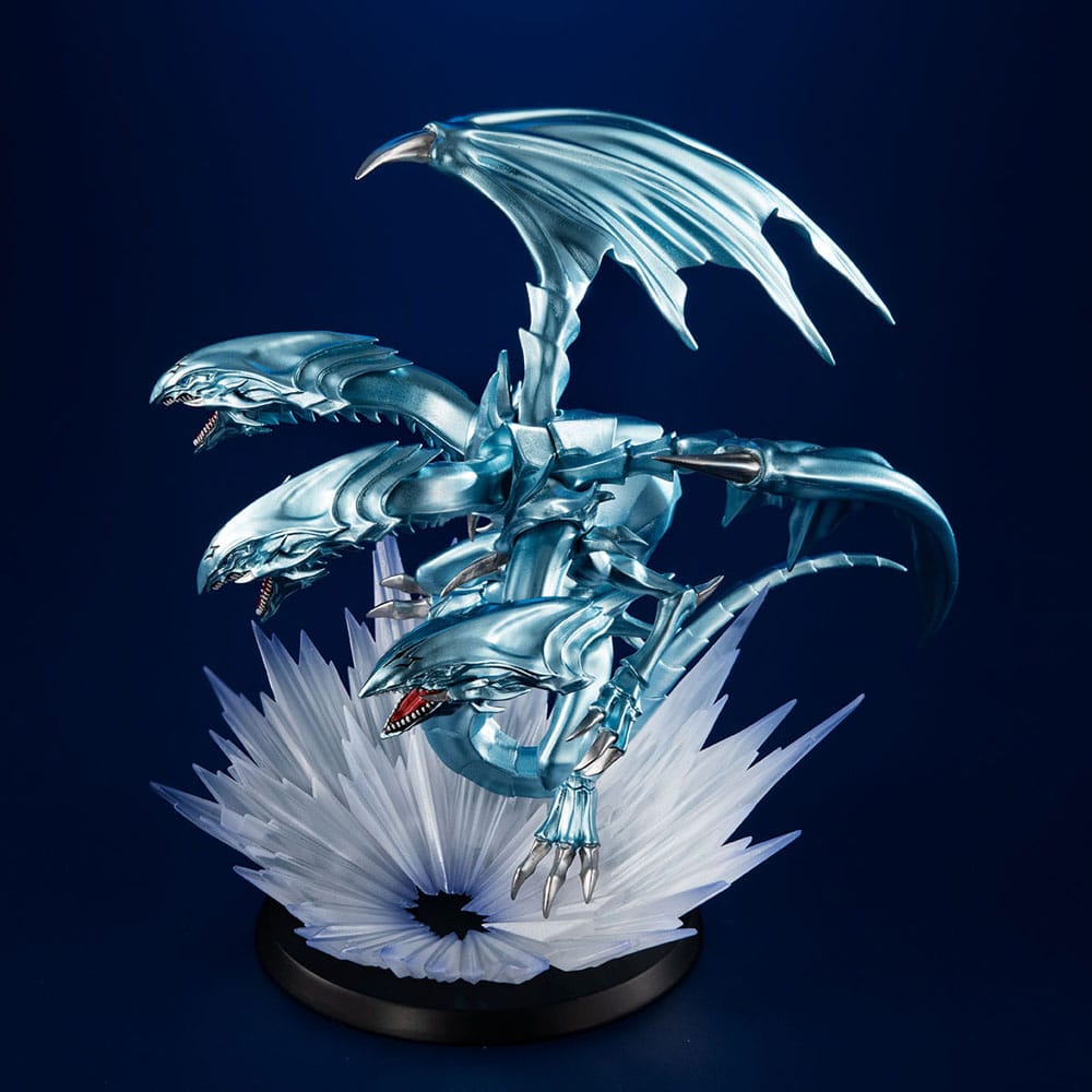 Yu-Gi-Oh!: Duel Monsters Monsters Chronicle PVC Statue Blue Eyes Ultimate Dragon - 14cm
