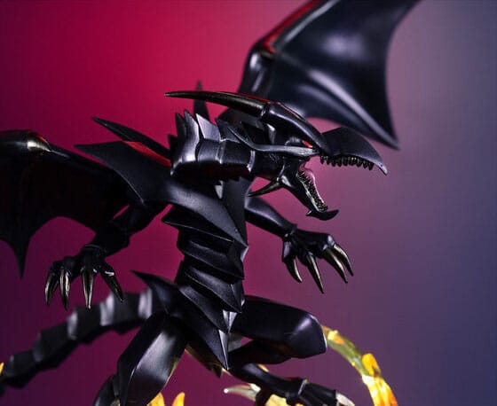 Yu-Gi-Oh!: Duel Monsters Statue - Red Eyes Black Dragon - 14cm