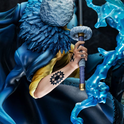 One Piece: Trafalgar Law – The Surgeon of Death Awaken Ver. – Portrait Of Pirates WA-MAXIMUM – 27 cm