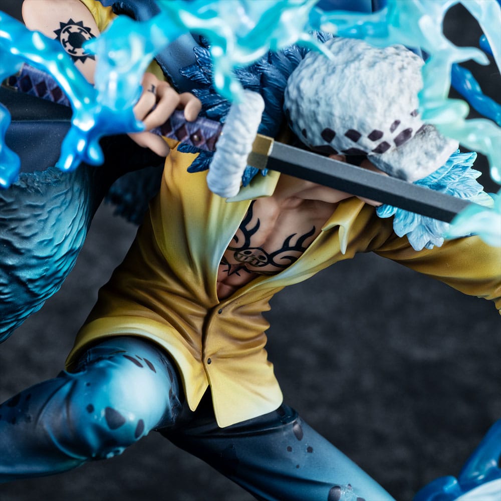 One Piece: Trafalgar Law – The Surgeon of Death Awaken Ver. – Portrait Of Pirates WA-MAXIMUM – 27 cm