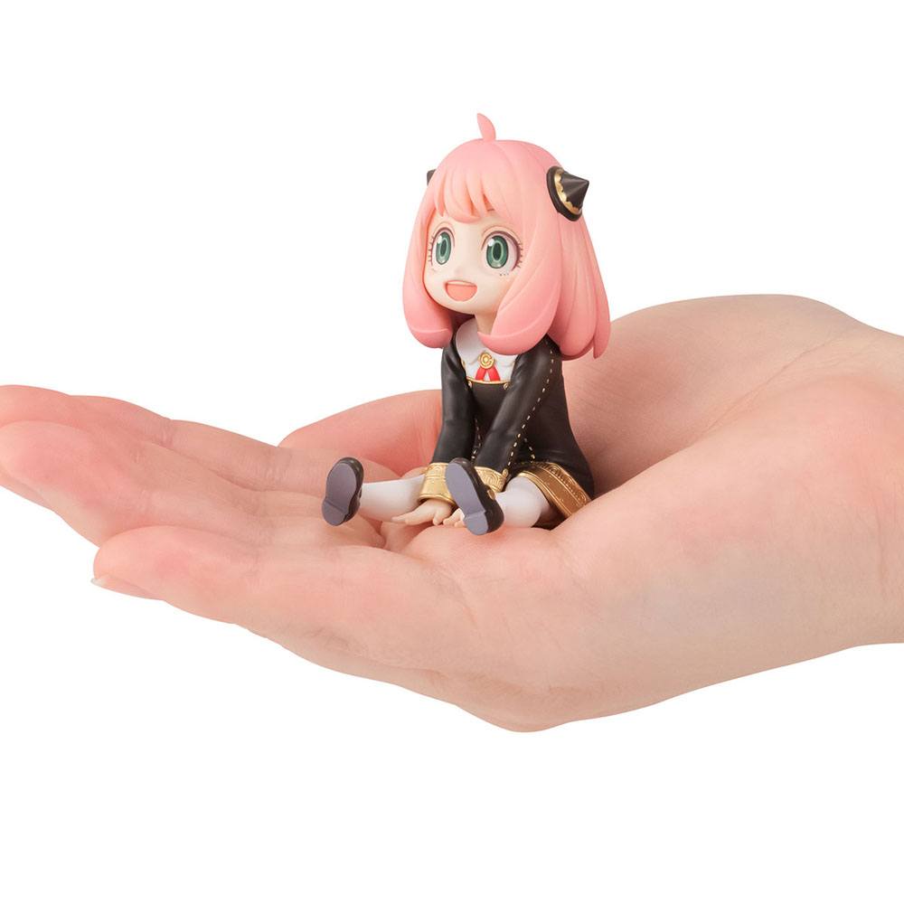 Spy x Family Statue Anya Palm Size Edition Deluxe