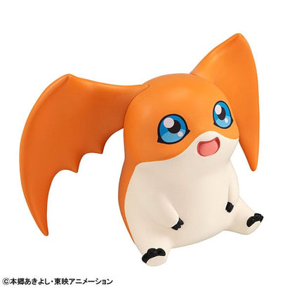Digimon Adventure Look Up Statue Patamon