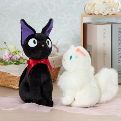 Kikis kleiner Lieferservice: Jiji – Plüschfigur – Sitting – M – 32 cm