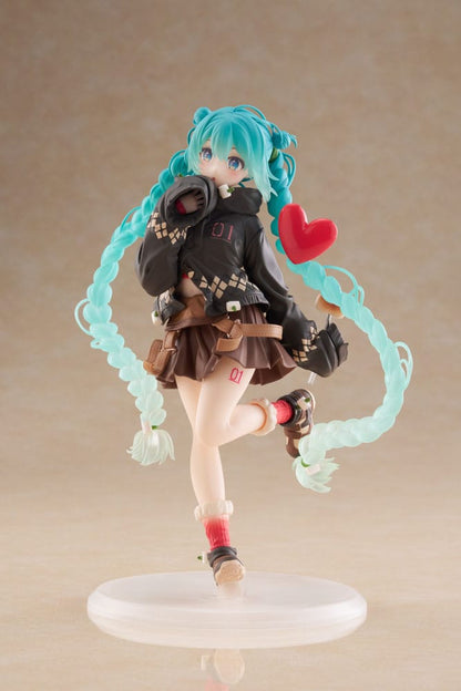 Hatsune Miku - Fashion Outdoor Version
